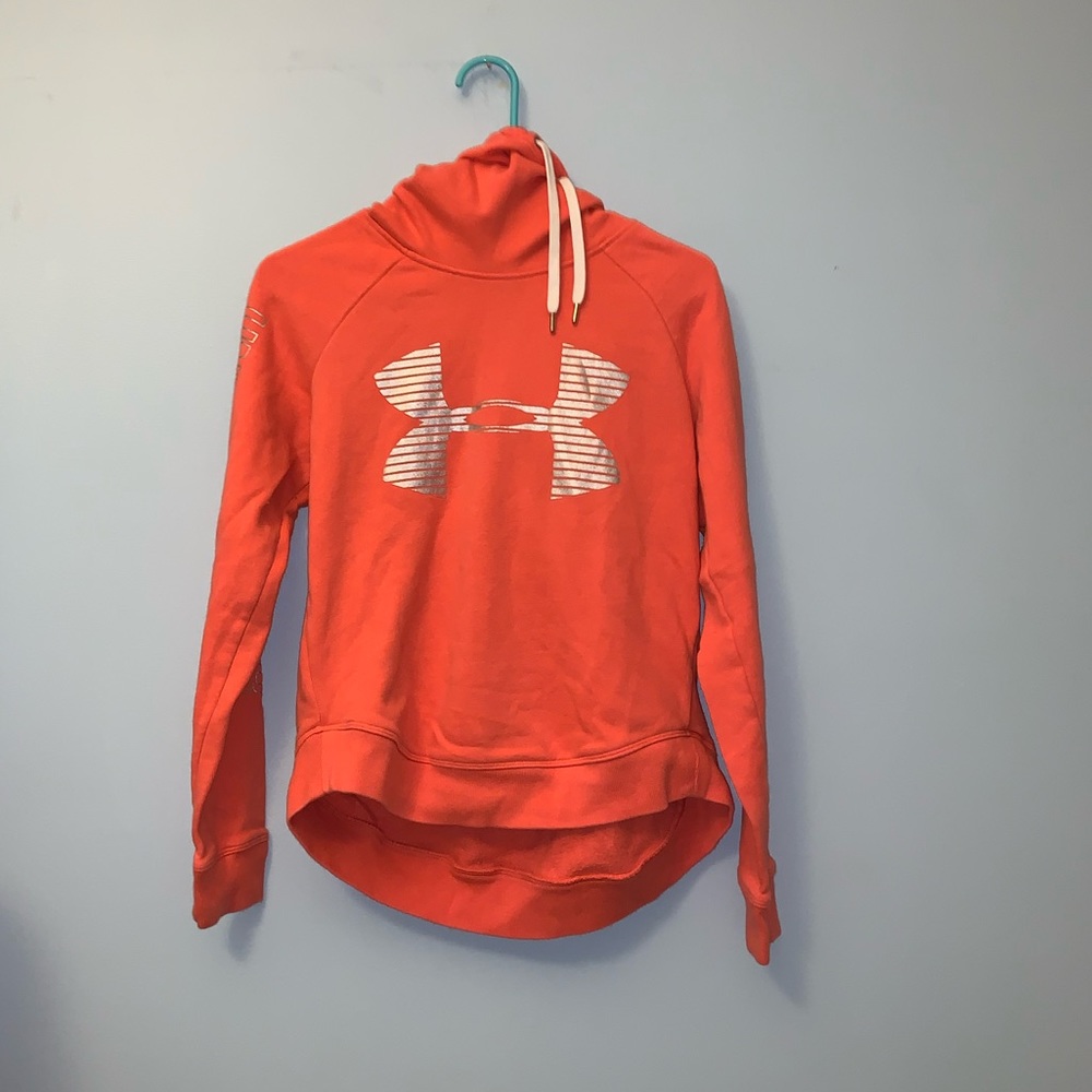 Under armor sweatshirt